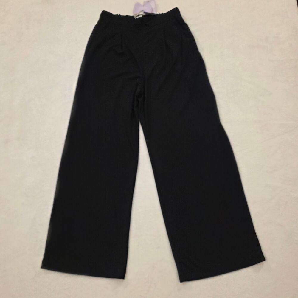 Women's Size Small Black Wide Leg Pull On Pants NWT